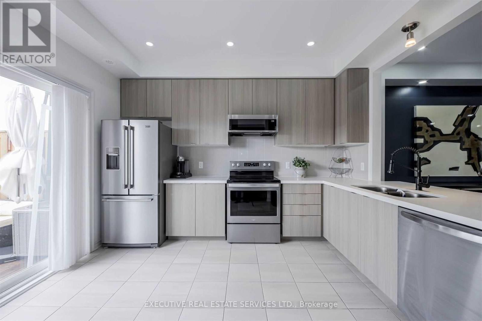 4 - 50 Edinburgh Drive, Brampton, Ontario  L6Y 1N9 - Photo 13 - W12733988