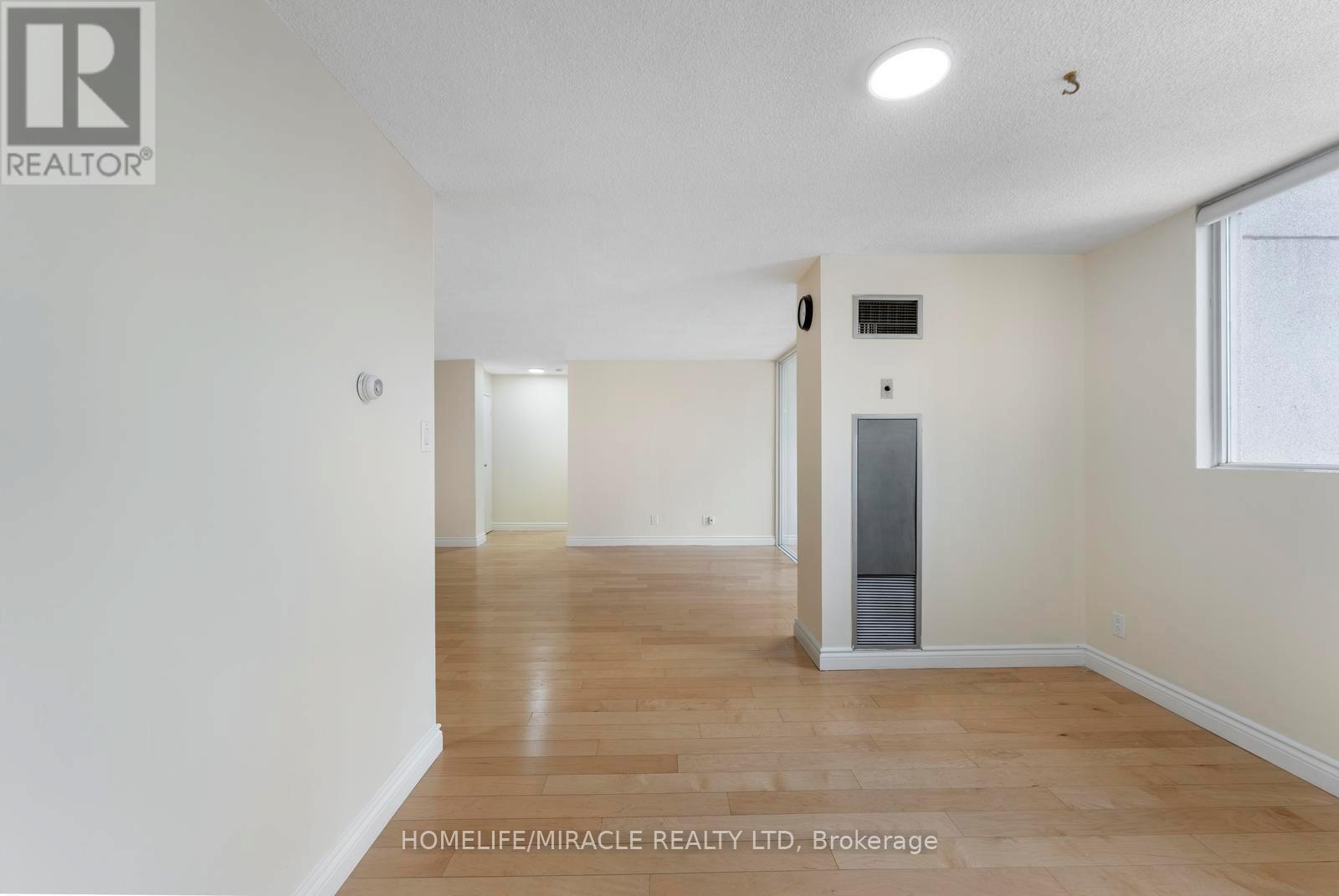 202 - 3700 Kaneff Crescent, Mississauga, Ontario  L5A 4B8 - Photo 17 - W12733990