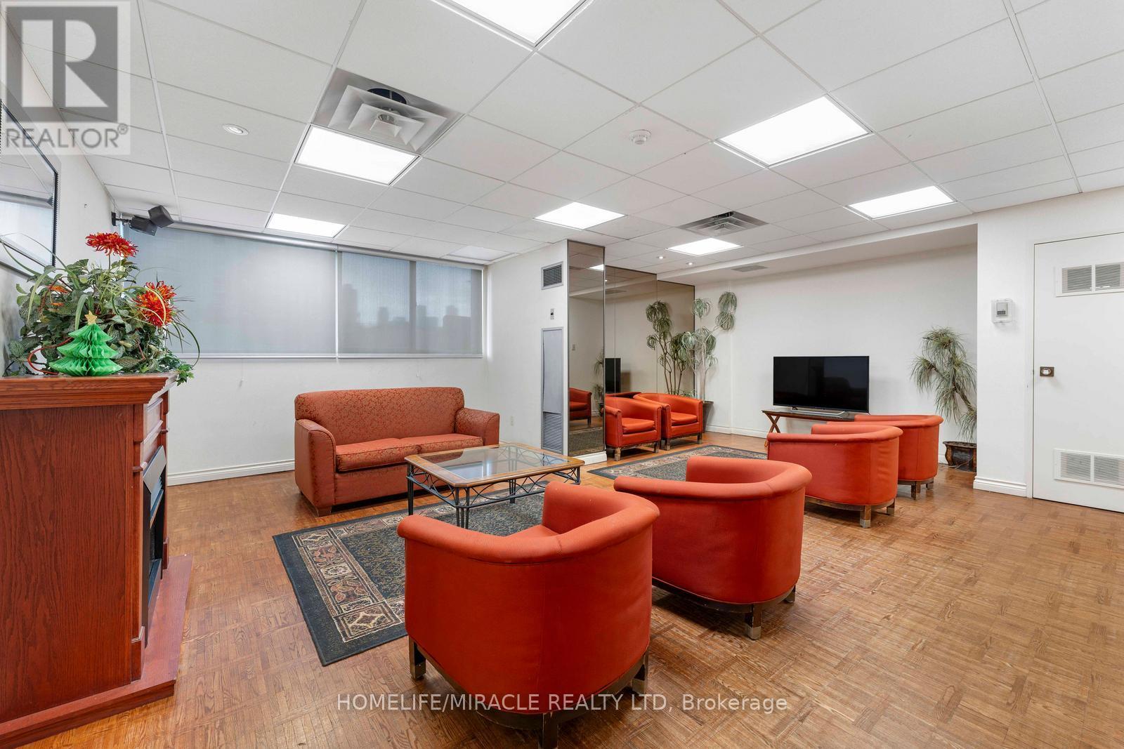 202 - 3700 Kaneff Crescent, Mississauga, Ontario  L5A 4B8 - Photo 29 - W12733990