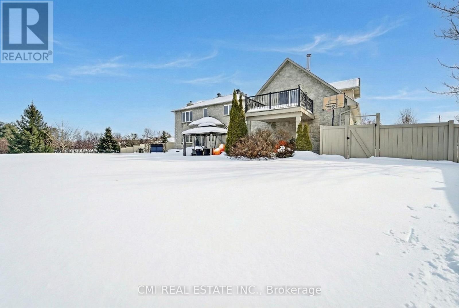 2500 LOOKOUT DRIVE, Ottawa, Ontario