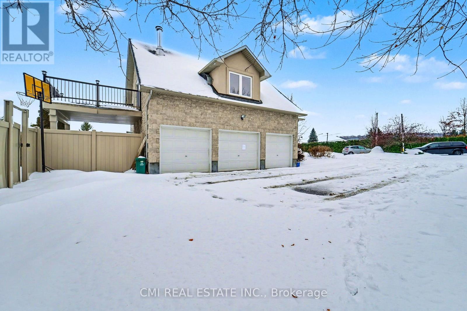 2500 Lookout Drive, Ottawa, Ontario  K4C 1S3 - Photo 2 - X12733838