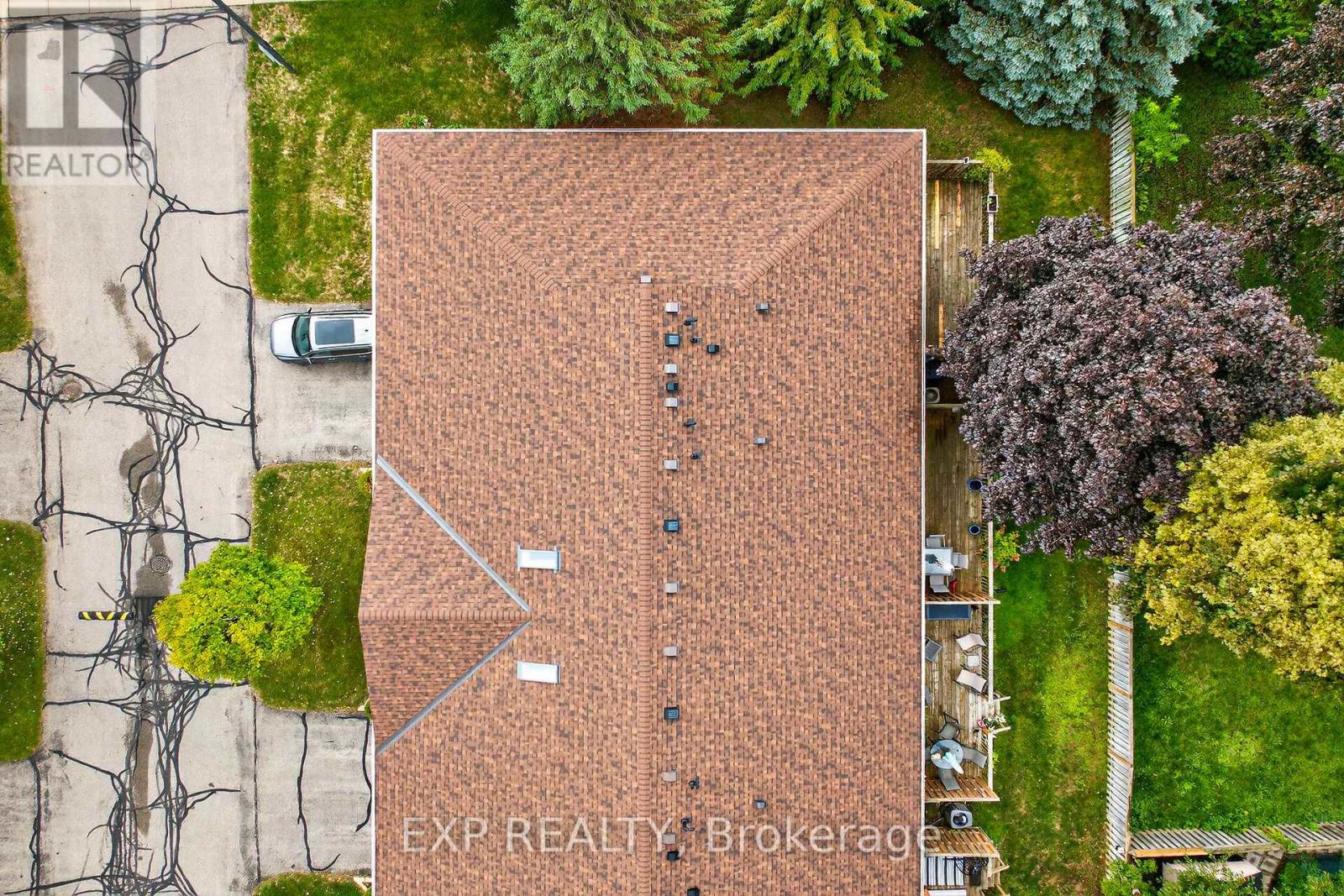 2 - 20 Courtland Drive, Brantford, Ontario  N3R 7Y2 - Photo 32 - X12733934