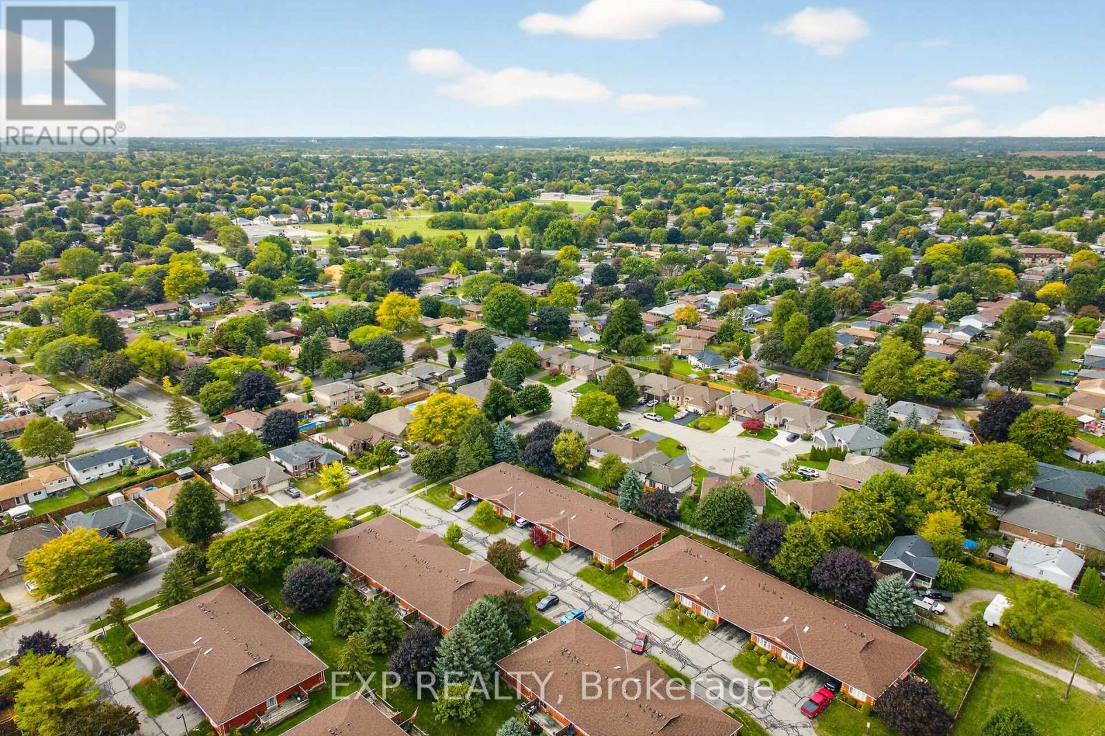 2 - 20 Courtland Drive, Brantford, Ontario  N3R 7Y2 - Photo 38 - X12733934