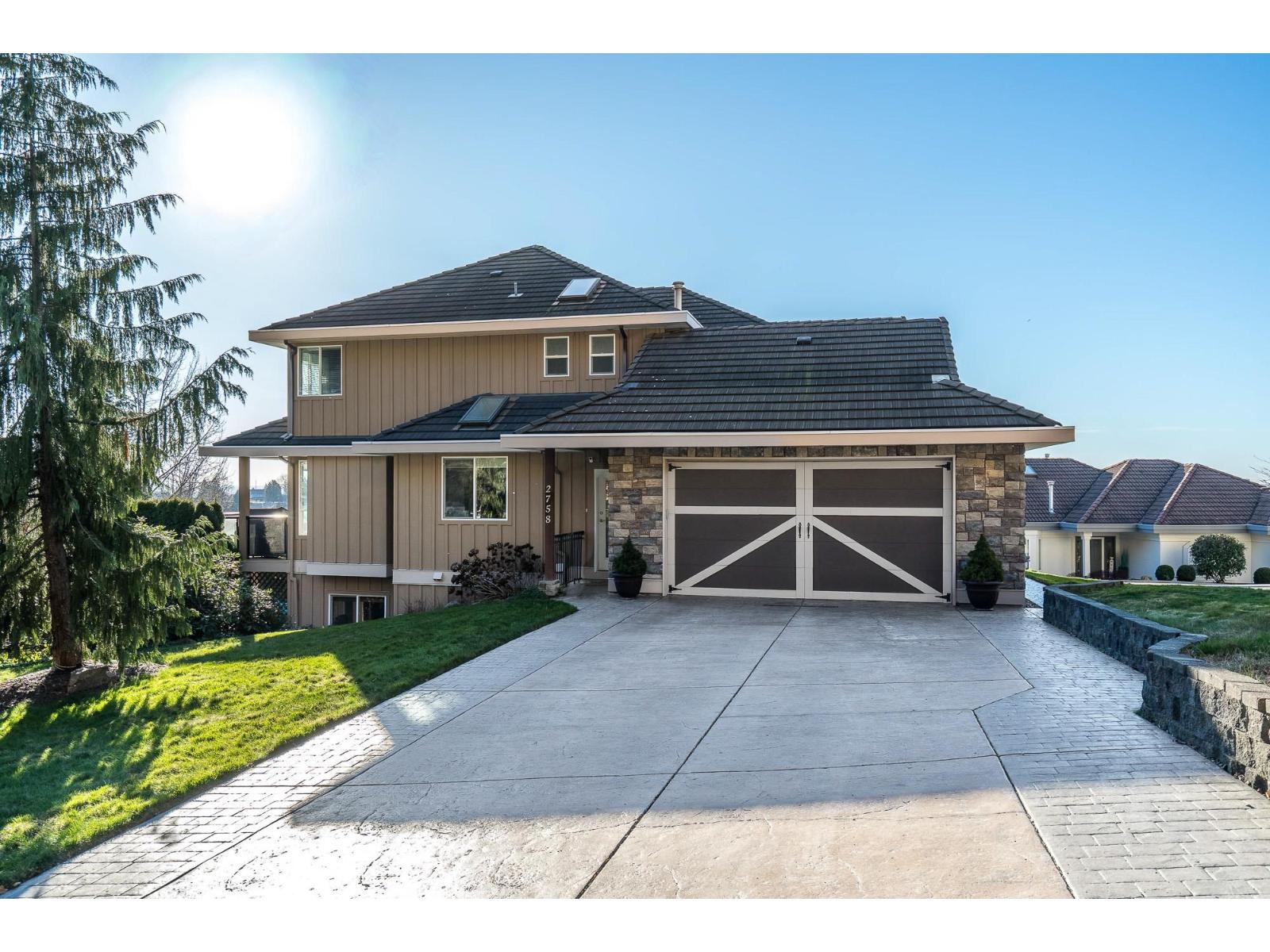 2758 St Moritz Way, Abbotsford, British Columbia  V3G 1C3 - Photo 2 - R3083320