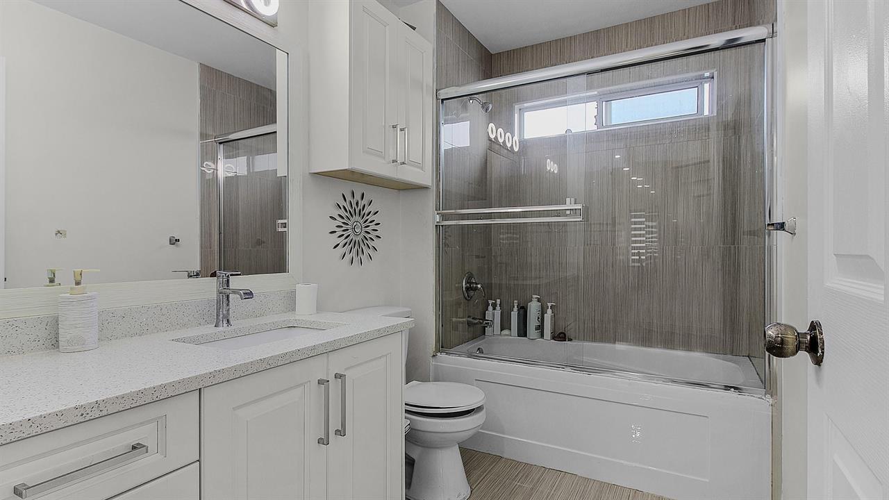 31297 Wagner Drive, Abbotsford, British Columbia  V2T 5G1 - Photo 8 - R3083186