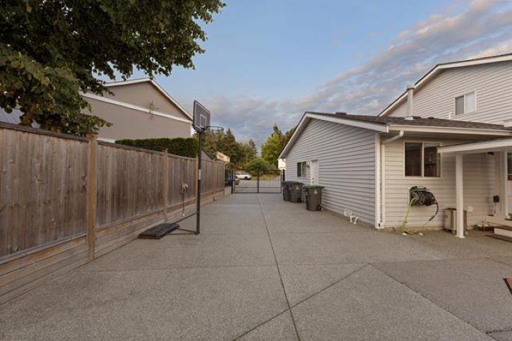 18244 54 Avenue, Surrey, British Columbia  V3S 7Z1 - Photo 18 - R3083452