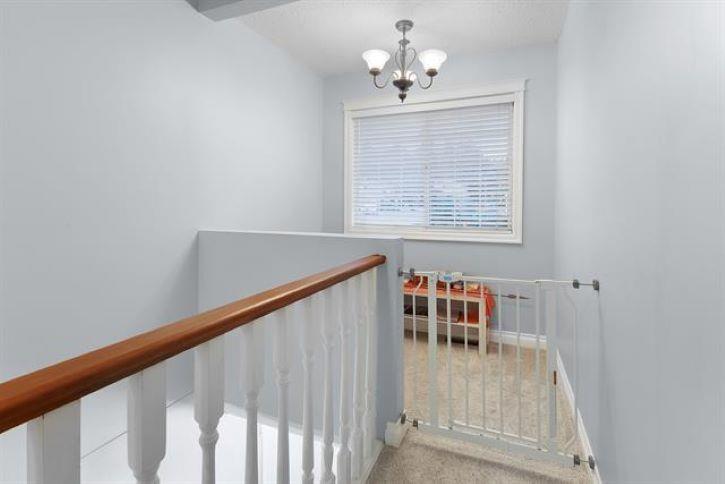 18244 54 Avenue, Surrey, British Columbia  V3S 7Z1 - Photo 5 - R3083452