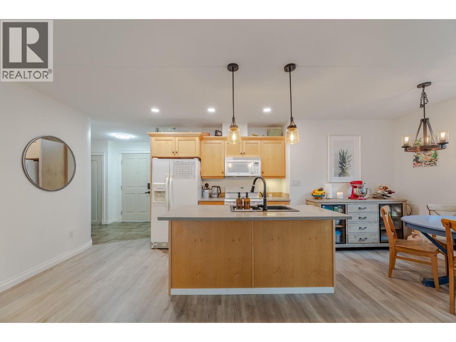 3311 Wilson Street Unit# 101, Penticton, British Columbia  V2A 8J3 - Photo 6 - 10373783