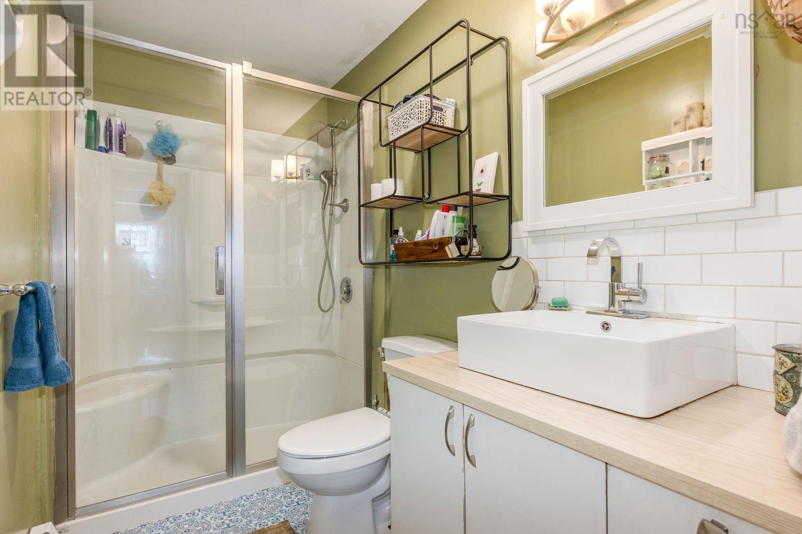 30 Hillside Avenue, Bible Hill, Nova Scotia  B2N 4K8 - Photo 16 - 202601484