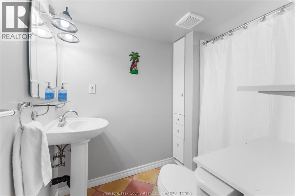 1229 Chilver, Windsor, Ontario N8Y 2L2 - Photo 7 - 26002062