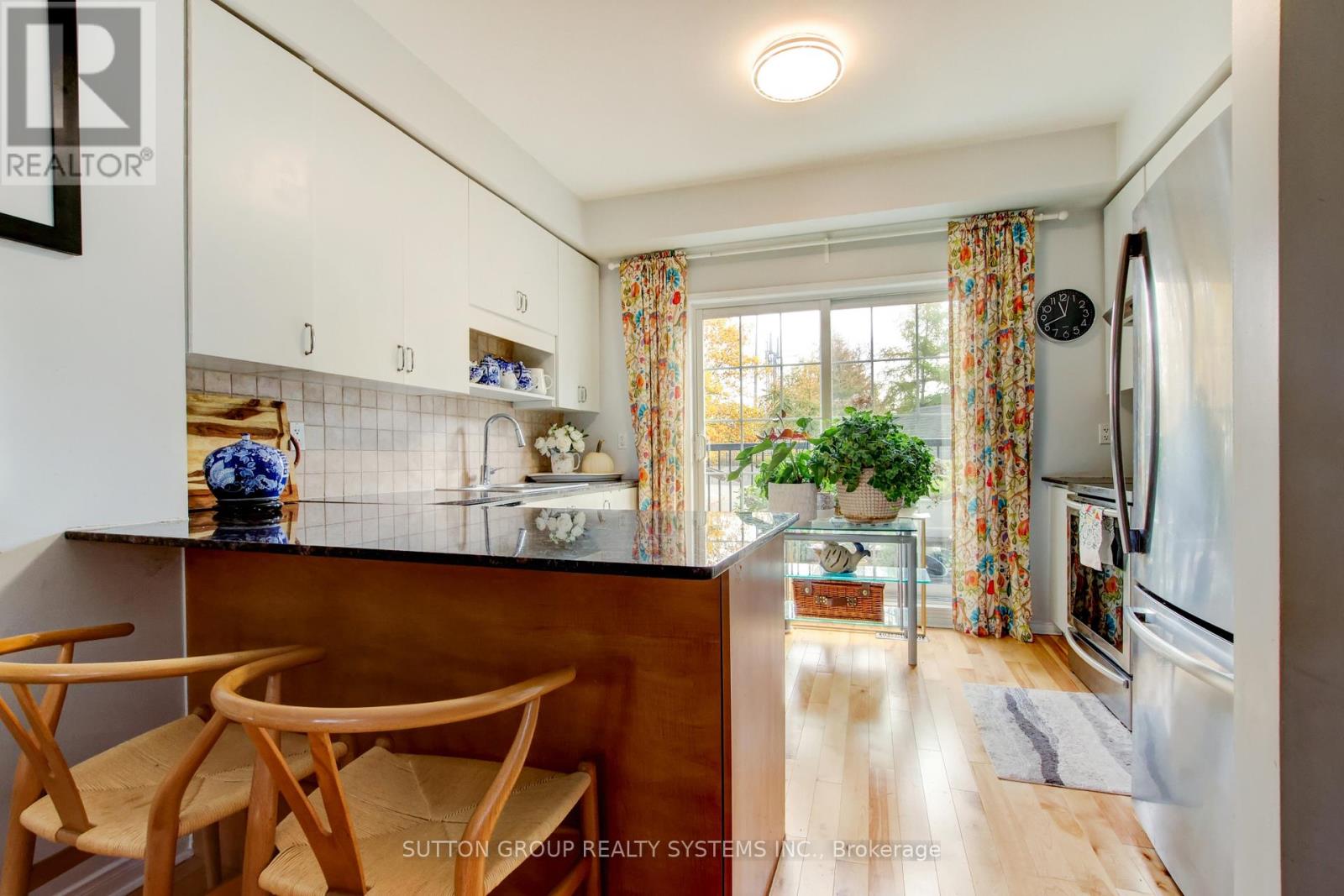 85 - 119b The Queensway, Toronto, Ontario  M6S 5B7 - Photo 16 - W12684098