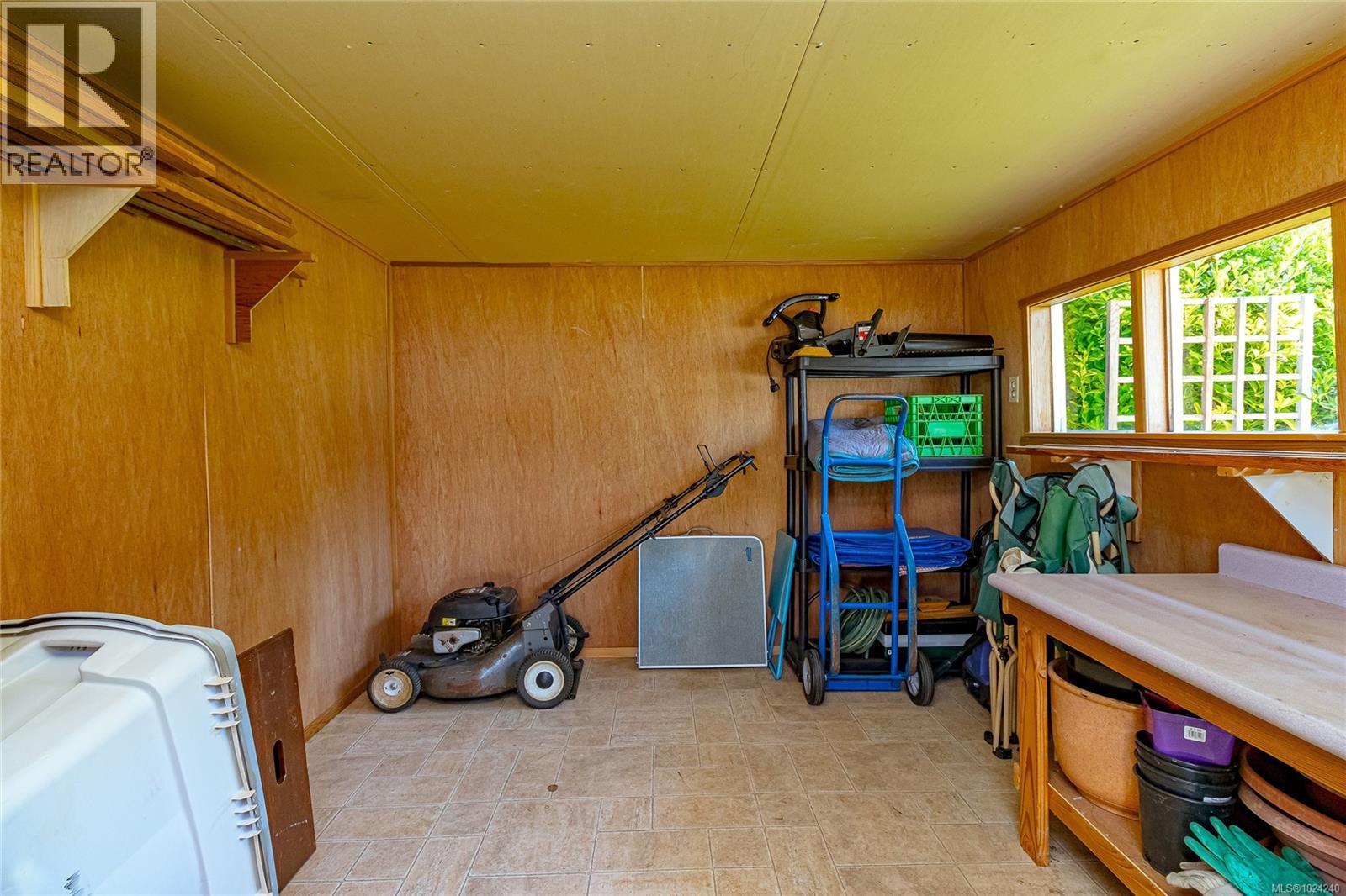 6377 Rodolph Rd, Central Saanich, British Columbia  V8Z 5W2 - Photo 43 - 1024240