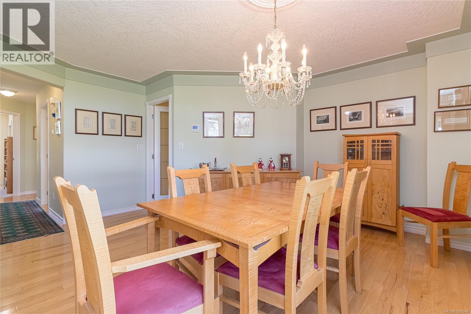 6377 Rodolph Rd, Central Saanich, British Columbia  V8Z 5W2 - Photo 8 - 1024240