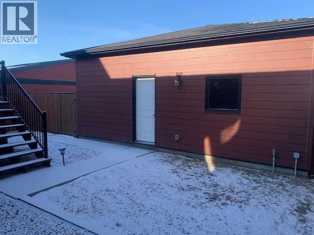 359 Caledonia Boulevard W, Lethbridge, Alberta  T1J 5A5 - Photo 5 - A2282133