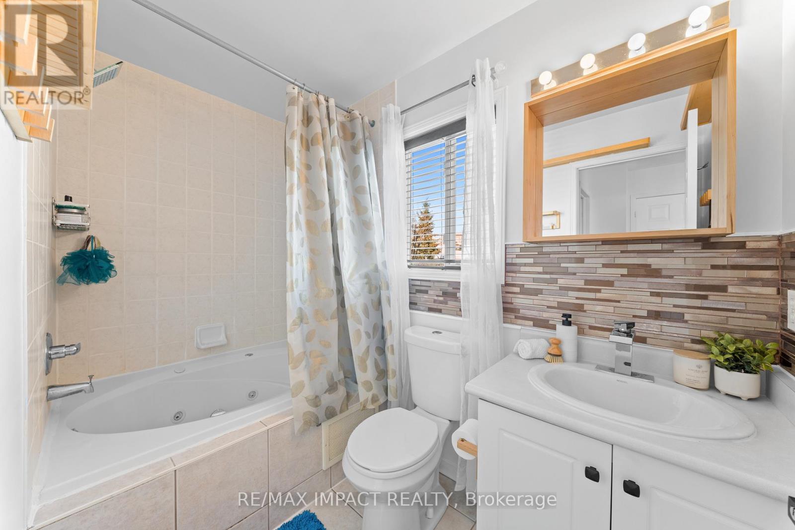 549 Brasswinds Trail, Oshawa, Ontario  L1K 2Y9 - Photo 14 - E12734034