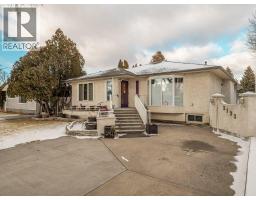 2123 10 Avenue S, Lethbridge, Alberta