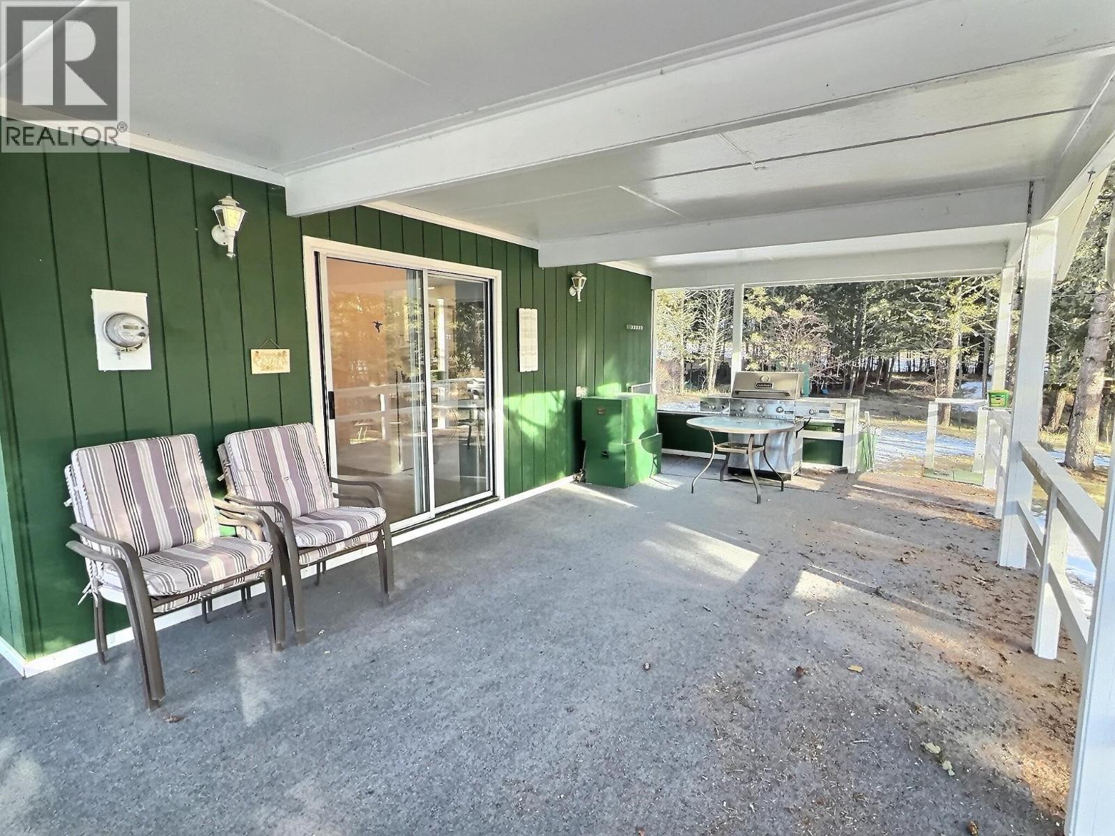 5031 Mein Road, 108 Mile Ranch, British Columbia  V0K 2Z0 - Photo 21 - R3082788