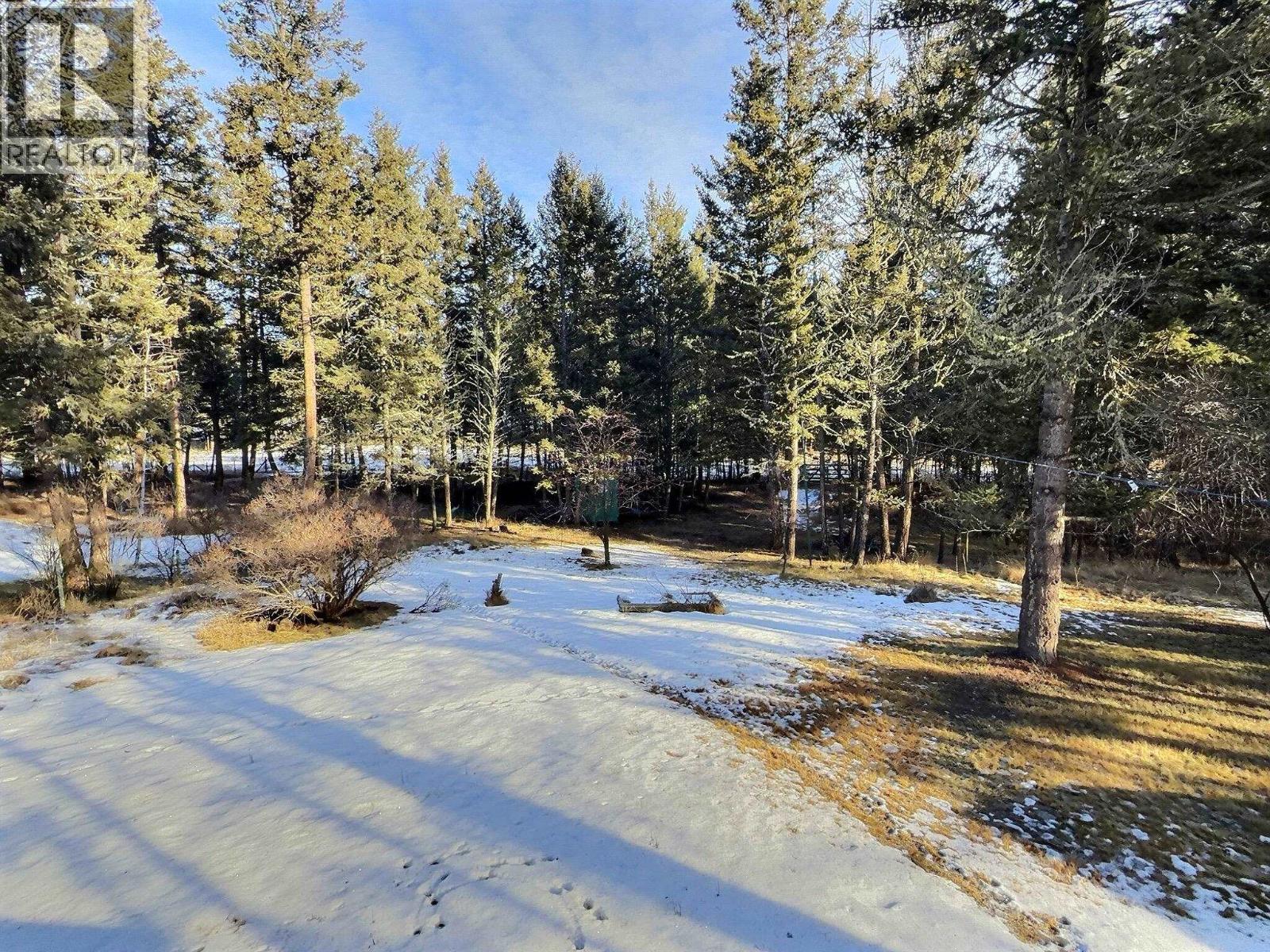 5031 Mein Road, 108 Mile Ranch, British Columbia  V0K 2Z0 - Photo 23 - R3082788