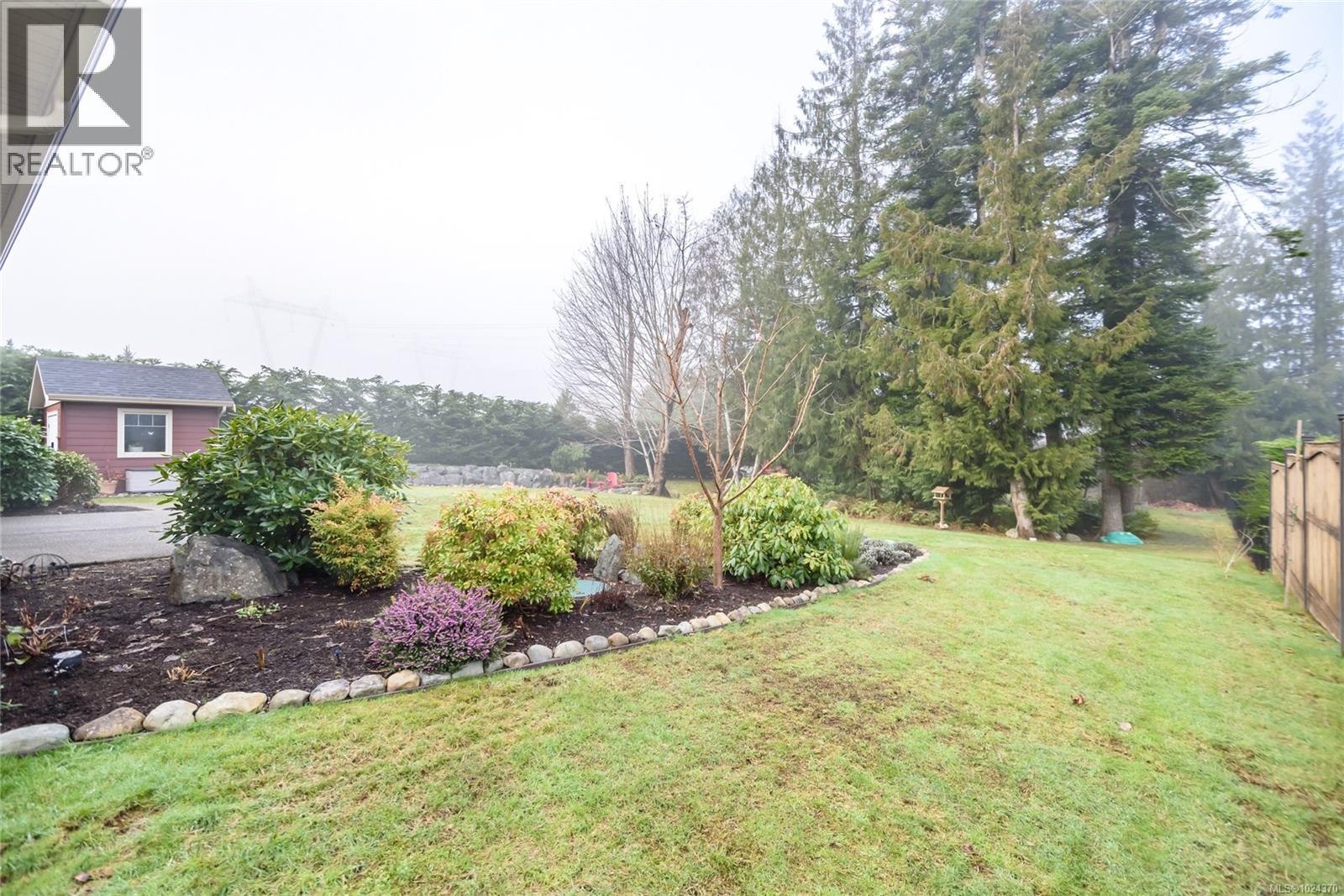 3837 Creekside Dr, Bowser, British Columbia  V0R 1G0 - Photo 34 - 1024370