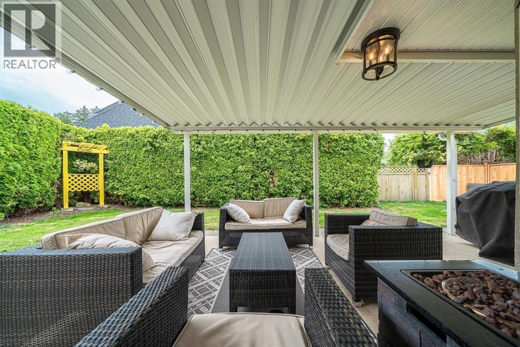 5298 St Andrews Place, Delta, British Columbia  V4M 4E5 - Photo 3 - R3083672