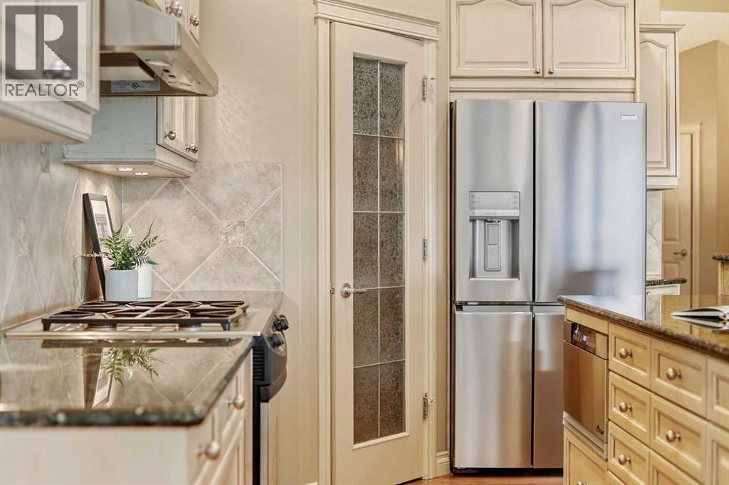 55 Billy Haynes Trail, Okotoks, Alberta  T1S 0P5 - Photo 19 - A2276830