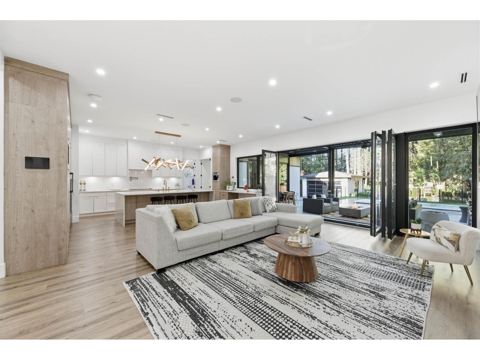 13125 24 Avenue, Surrey, British Columbia  V4A 2G2 - Photo 14 - R3083310