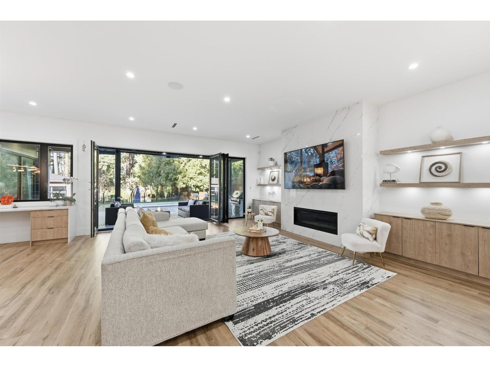 13125 24 Avenue, Surrey, British Columbia  V4A 2G2 - Photo 12 - R3083310