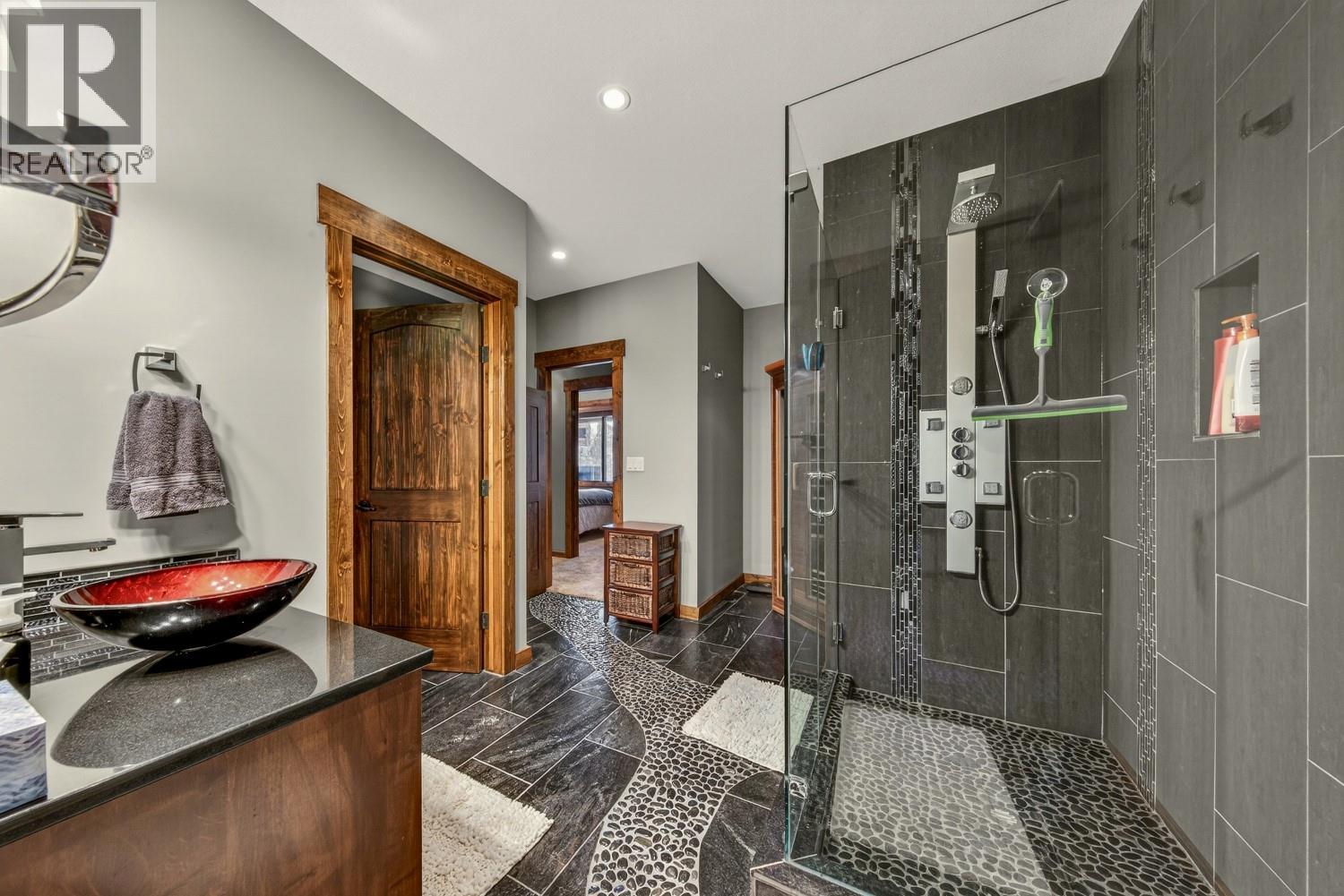 2596 Ledgerock Ridge, Invermere, British Columbia  V0A 1K6 - Photo 39 - 10373884