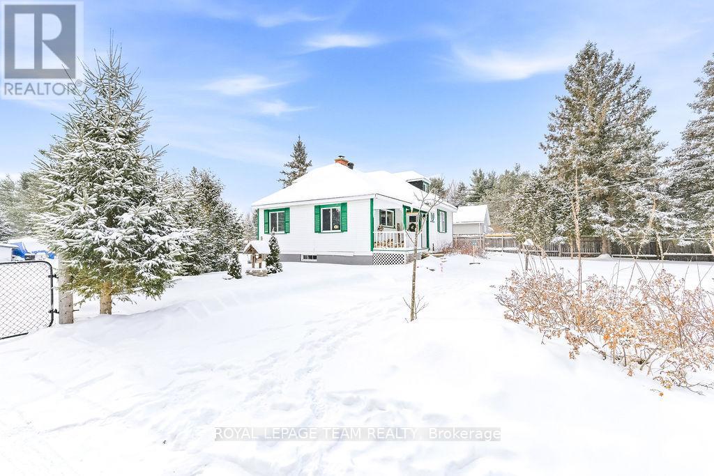 14633 Highway 60 Highway, Killaloe, Ontario K0J 2A0 - Photo 1 - X12734042