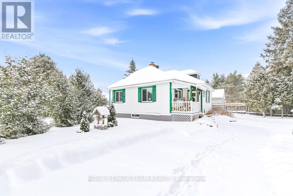 14633 Highway 60 Highway, Killaloe, Ontario K0J 2A0 - Photo 5 - X12734042