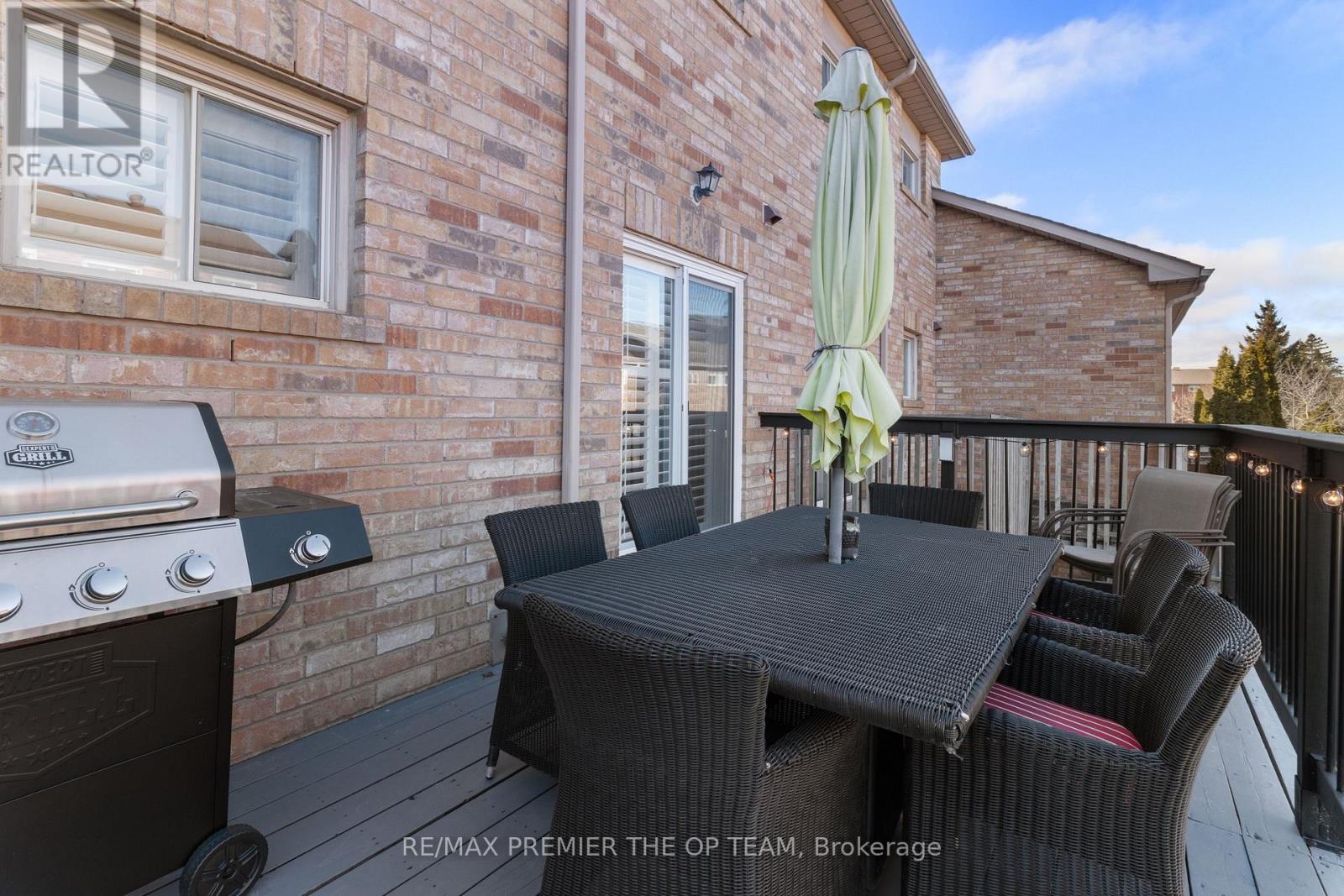 28 Kelso Crescent, Vaughan, Ontario  L6A 2C7 - Photo 11 - N12733248