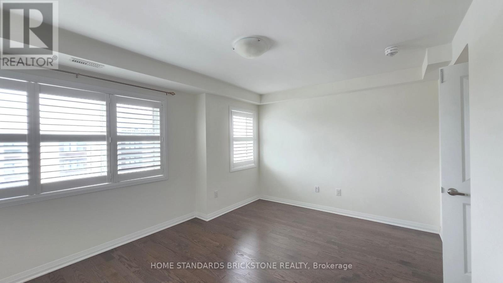 153 Stanley Greene Boulevard, Toronto, Ontario  M3K 0A5 - Photo 12 - W12654066