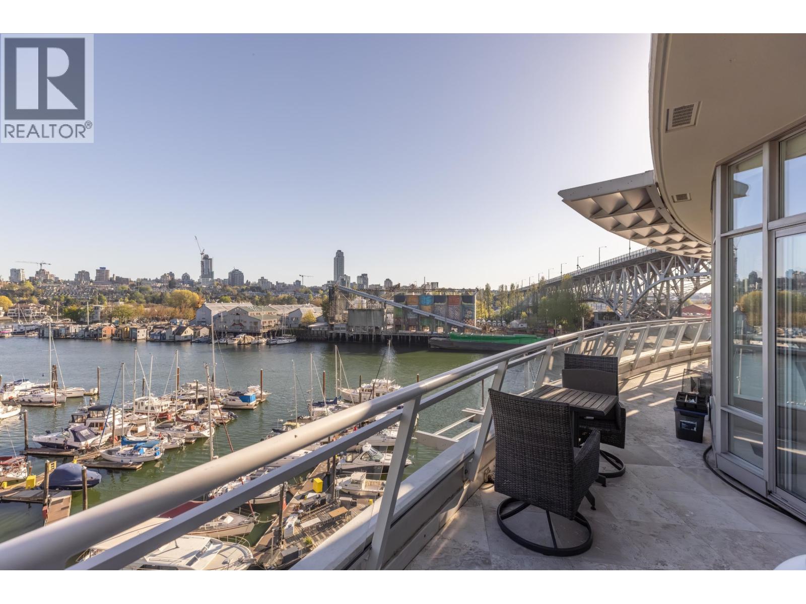 701 628 Kinghorne Mews, Vancouver, British Columbia V6Z 3H6 - Photo 18 - R3083844