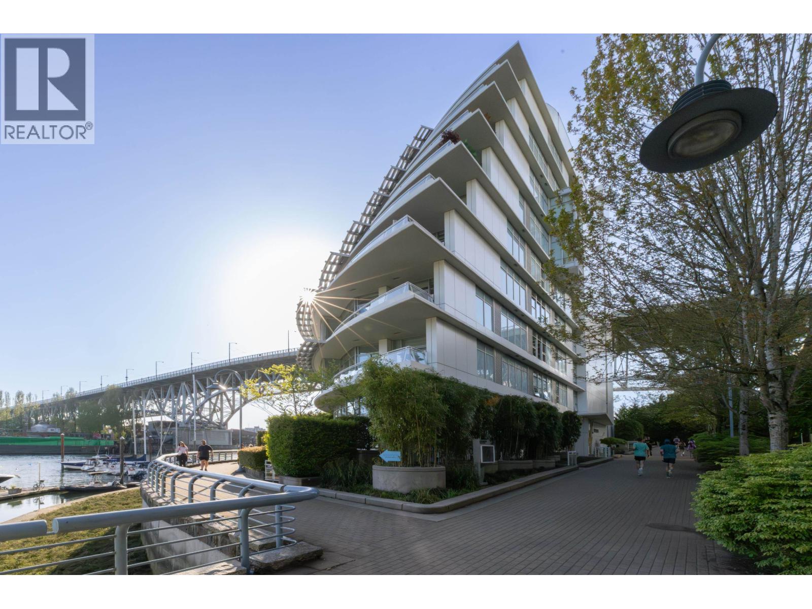 701 628 Kinghorne Mews, Vancouver, British Columbia V6Z 3H6 - Photo 21 - R3083844