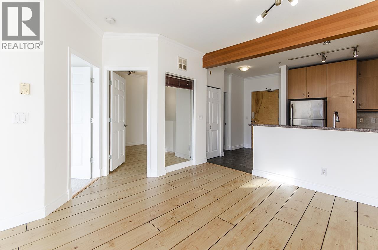 317 580 Raven Woods Drive, North Vancouver, British Columbia  V7G 2T2 - Photo 6 - R3083869