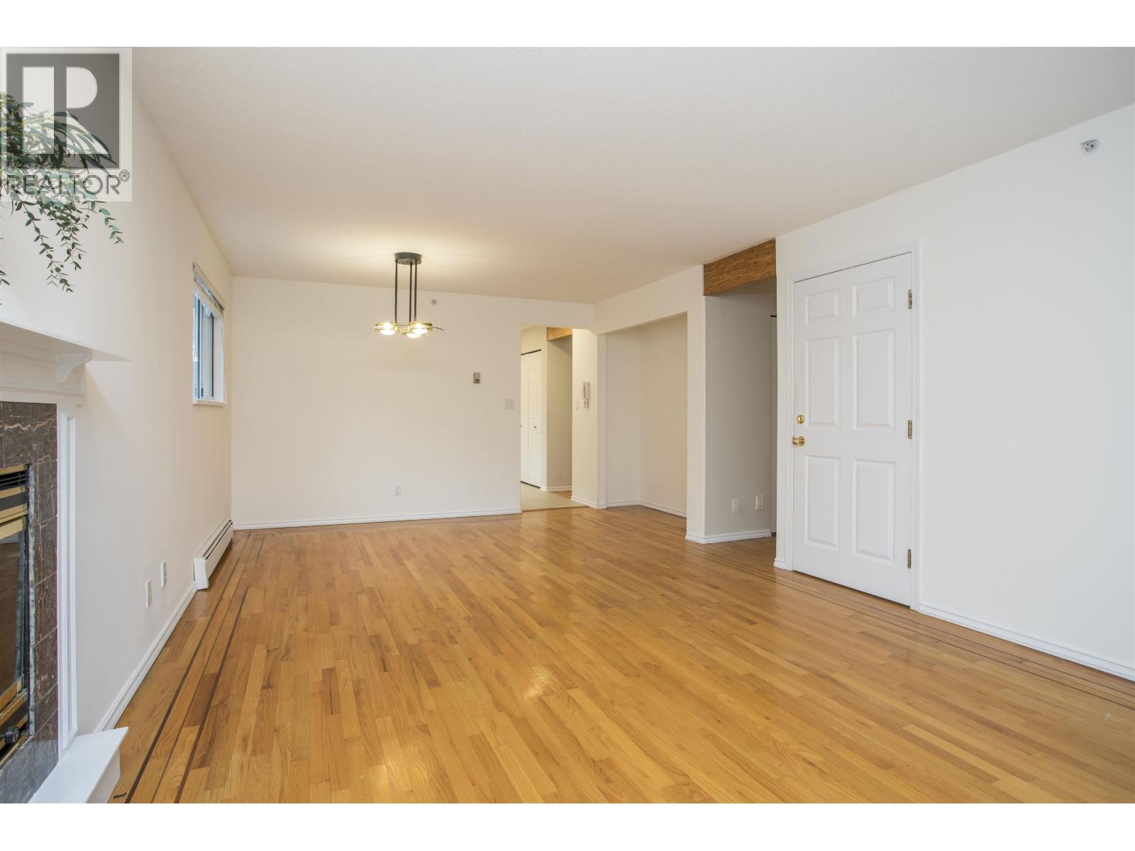 2945 W 12th Avenue, Vancouver, British Columbia  V6K 2R2 - Photo 5 - R3083843