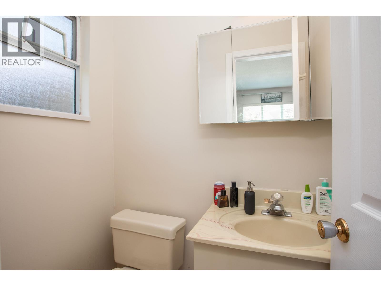 2945 W 12th Avenue, Vancouver, British Columbia  V6K 2R2 - Photo 9 - R3083843