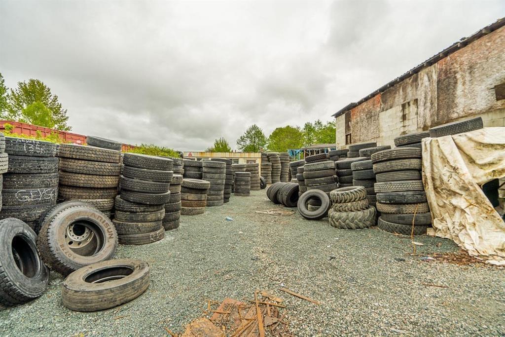 12379-12391 Industrial Road, Surrey, British Columbia  V3V 3S4 - Photo 10 - C8075468