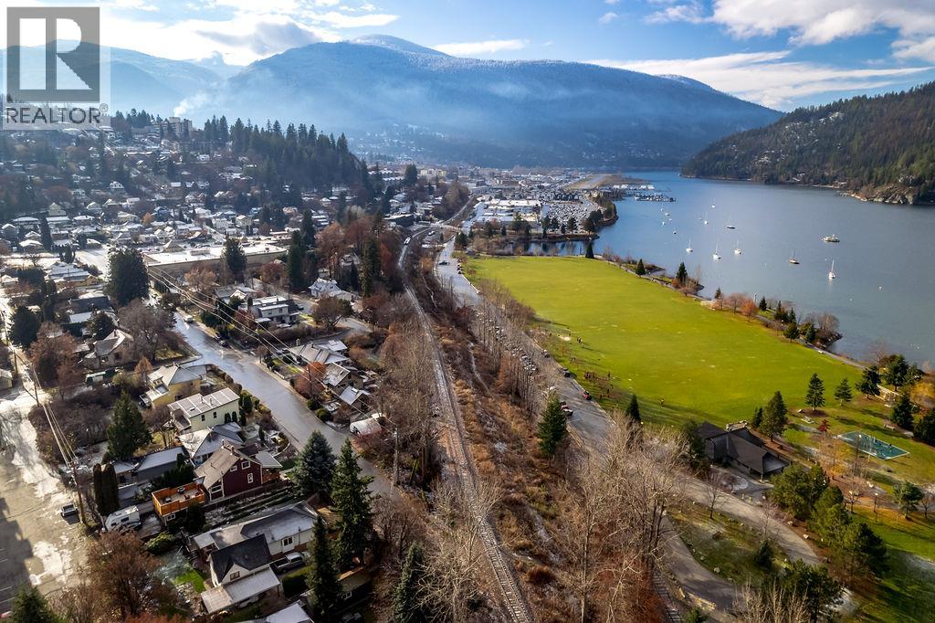 514 First Street, Nelson, British Columbia  V1L 2K8 - Photo 82 - 10373924