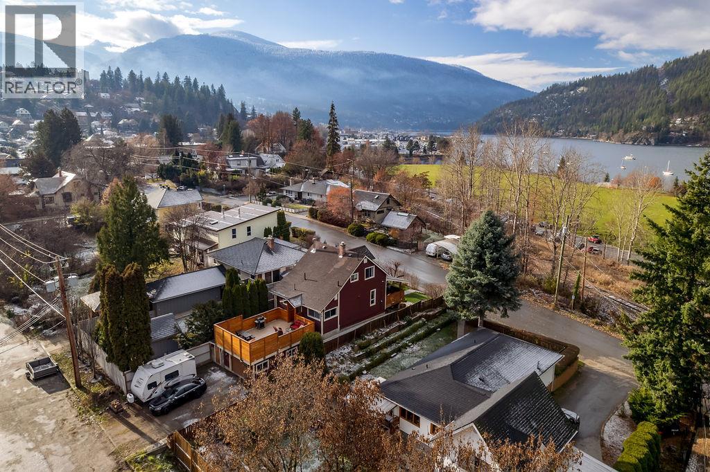 514 First Street, Nelson, British Columbia  V1L 2K8 - Photo 83 - 10373924