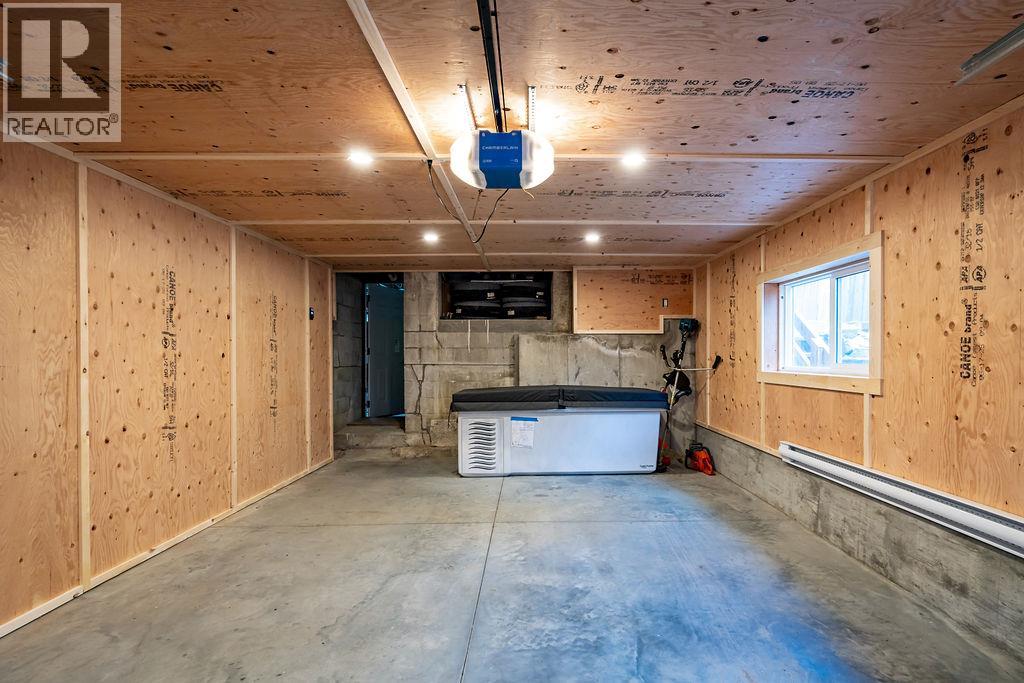 514 First Street, Nelson, British Columbia  V1L 2K8 - Photo 66 - 10373924