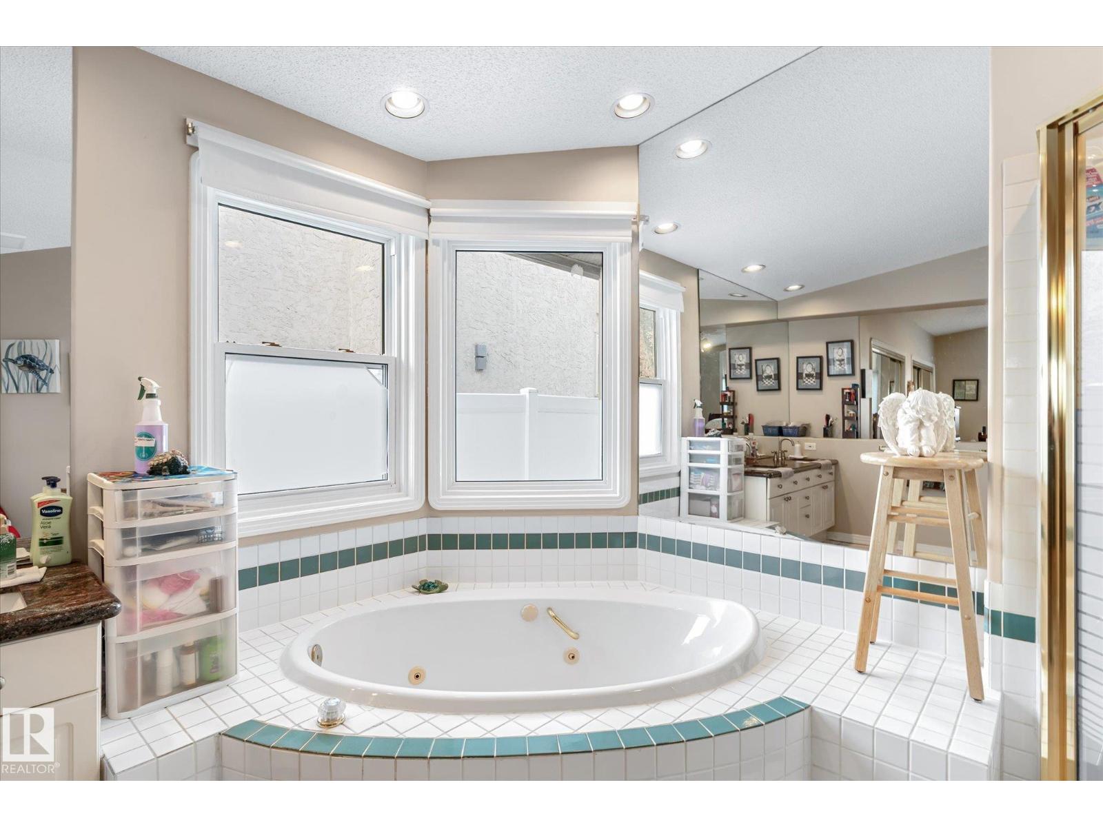 7020 157 Av Nw, Edmonton, Alberta  T5Z 2Z4 - Photo 33 - E4471224