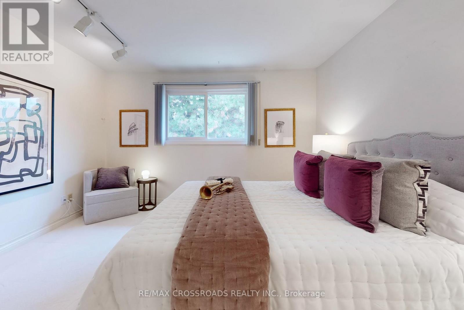 8 Orchid Court, Toronto, Ontario  M2L 2X8 - Photo 31 - C12734000