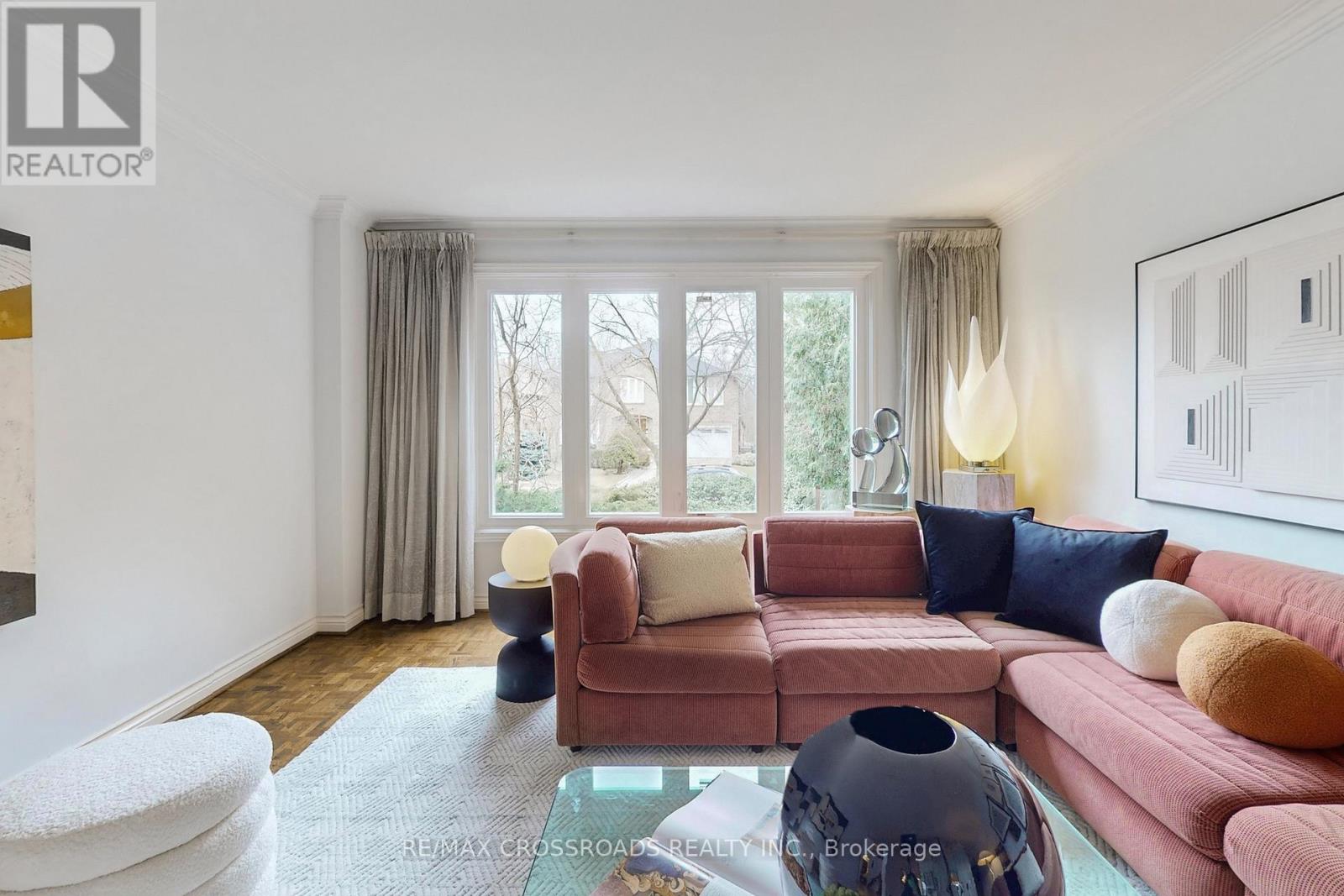 8 Orchid Court, Toronto, Ontario  M2L 2X8 - Photo 7 - C12734000