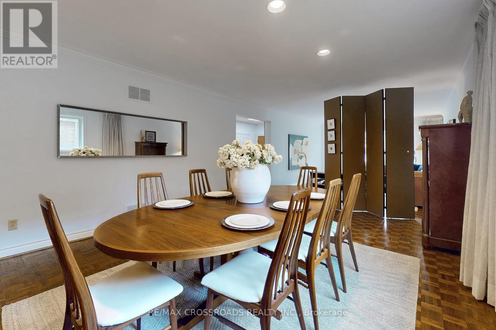 8 Orchid Court, Toronto, Ontario  M2L 2X8 - Photo 9 - C12734000