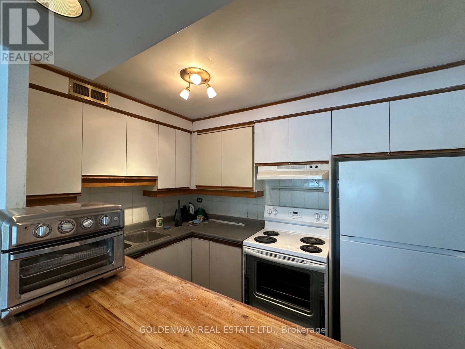 112 - 580 Christie Street, Toronto, Ontario  M6G 3E3 - Photo 2 - C12734038