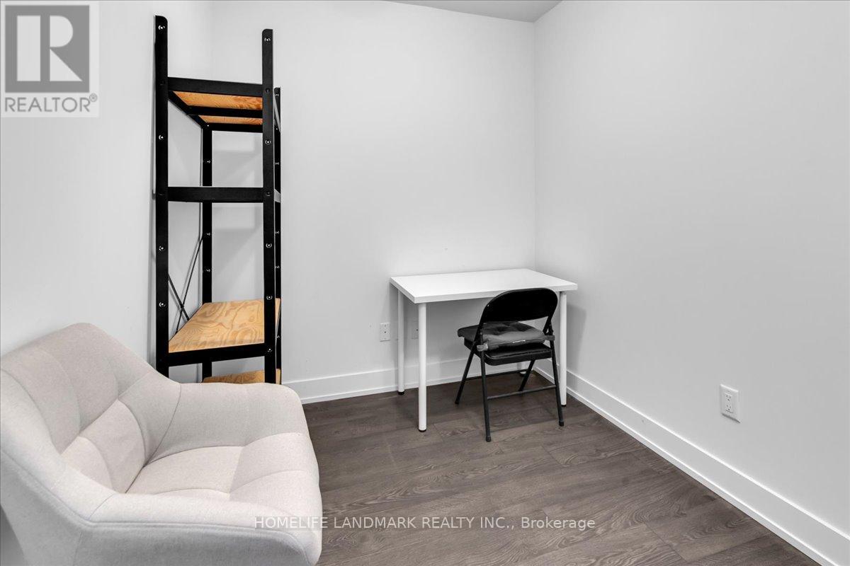 2011 - 2550 Simcoe Street N, Oshawa, Ontario  L3R 1A4 - Photo 4 - E12734052