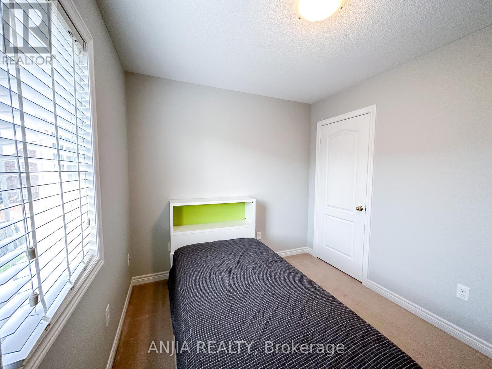 21 Fitzroy Avenue, Markham, Ontario  L6E 0J4 - Photo 15 - N12734002