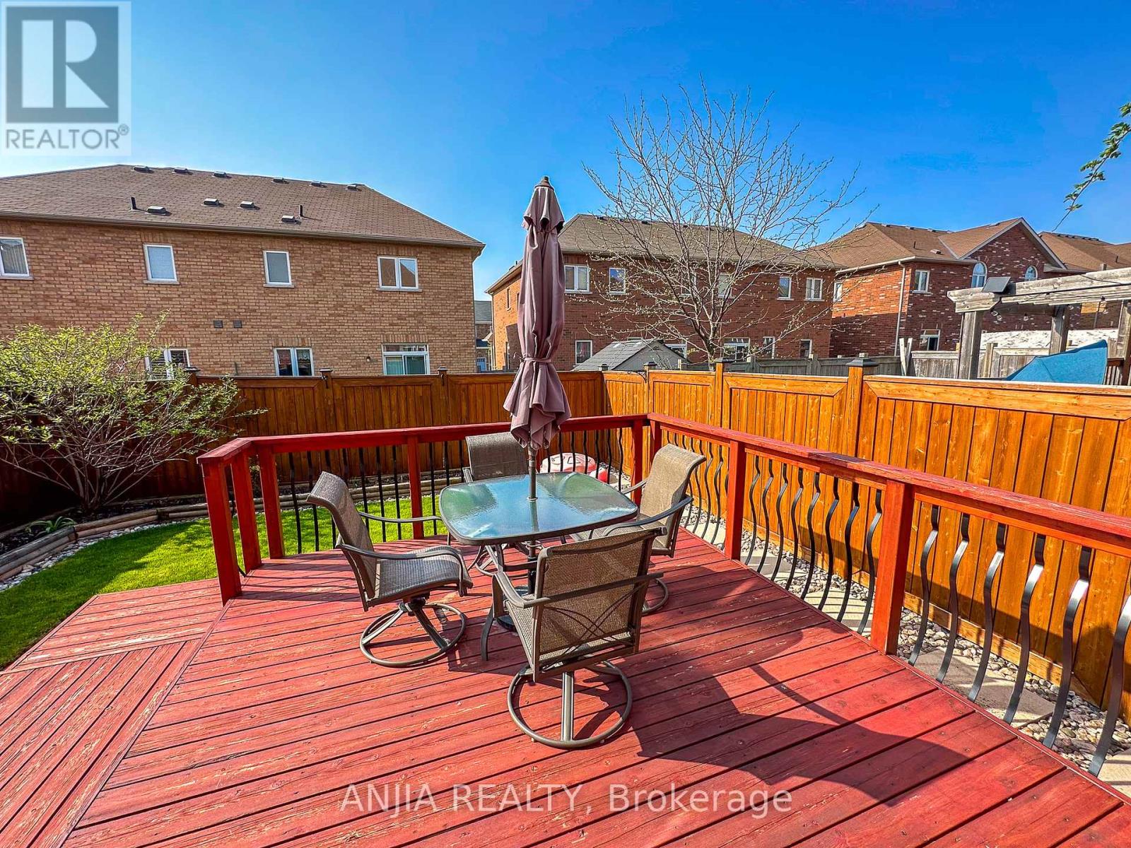 21 Fitzroy Avenue, Markham, Ontario  L6E 0J4 - Photo 29 - N12734002