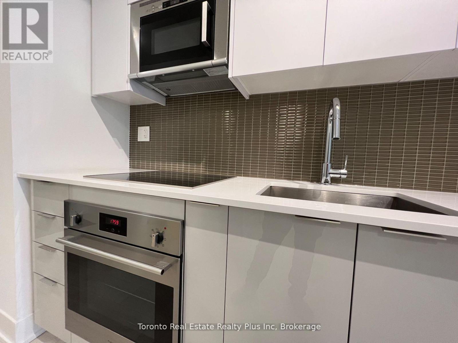 2106 - 2908 Highway 7 Road W, Vaughan, Ontario  L4K 0K5 - Photo 24 - N12734036